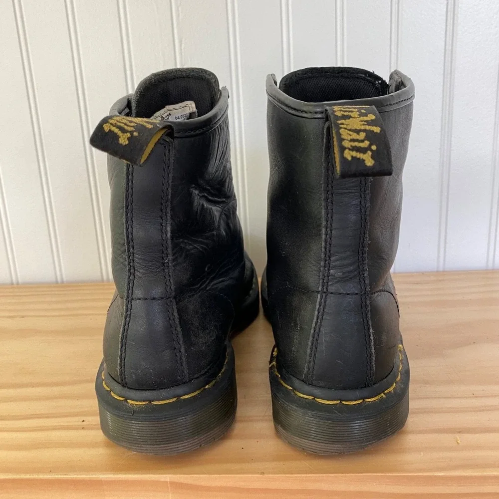 Dr Martens 1460 8-Eye Black Leather Combat Boots Size M8 W9 Work Safety AirWair